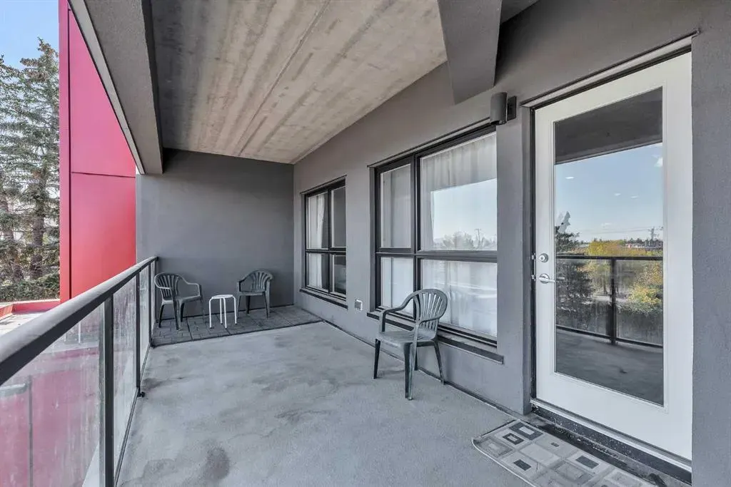1629 38 Street SW, #206