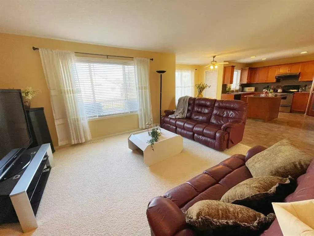 221 Coulee Creek Manor