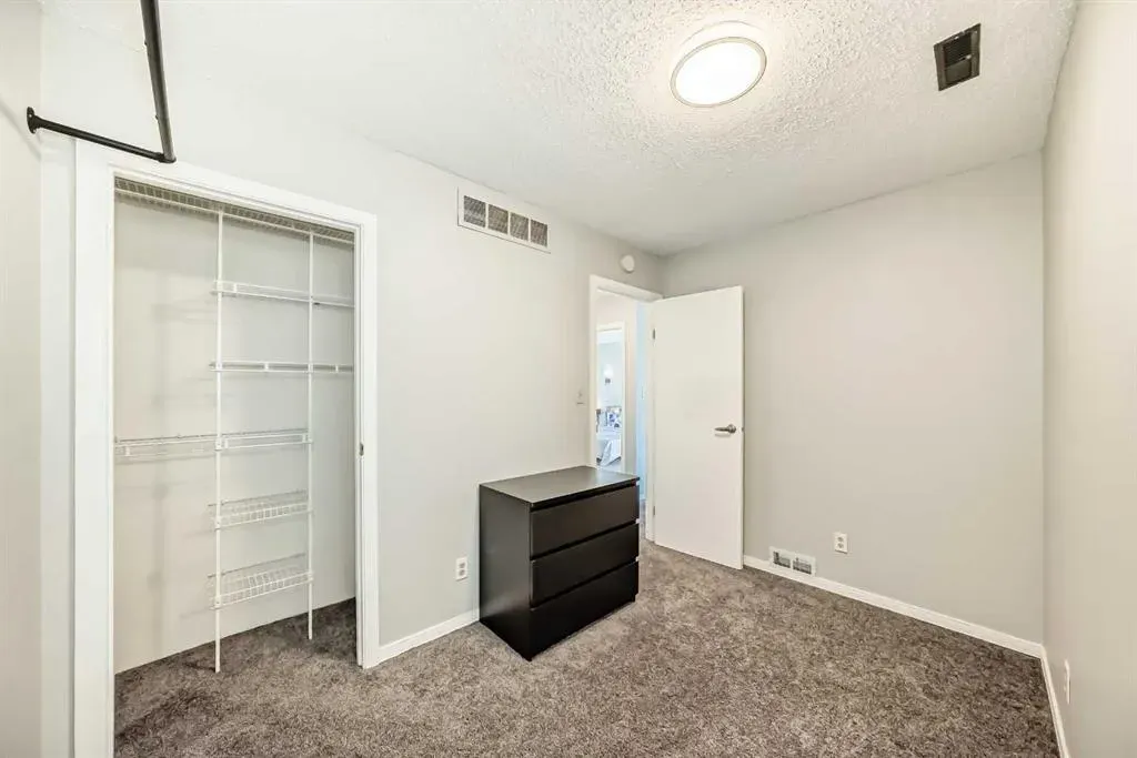 614 Centre A Street NW
