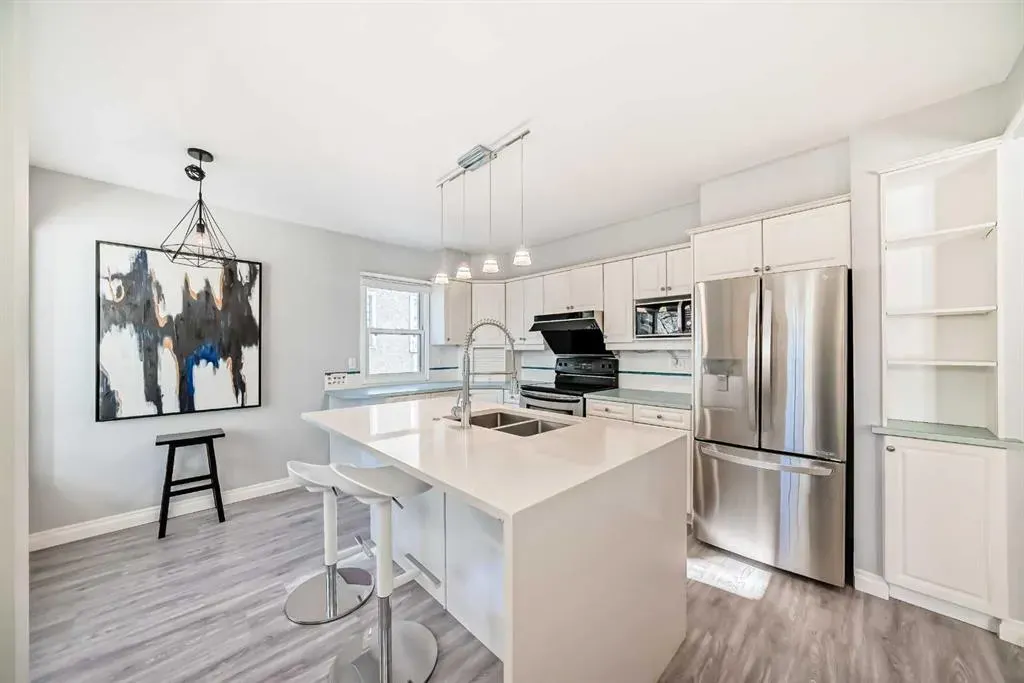 614 Centre A Street NW