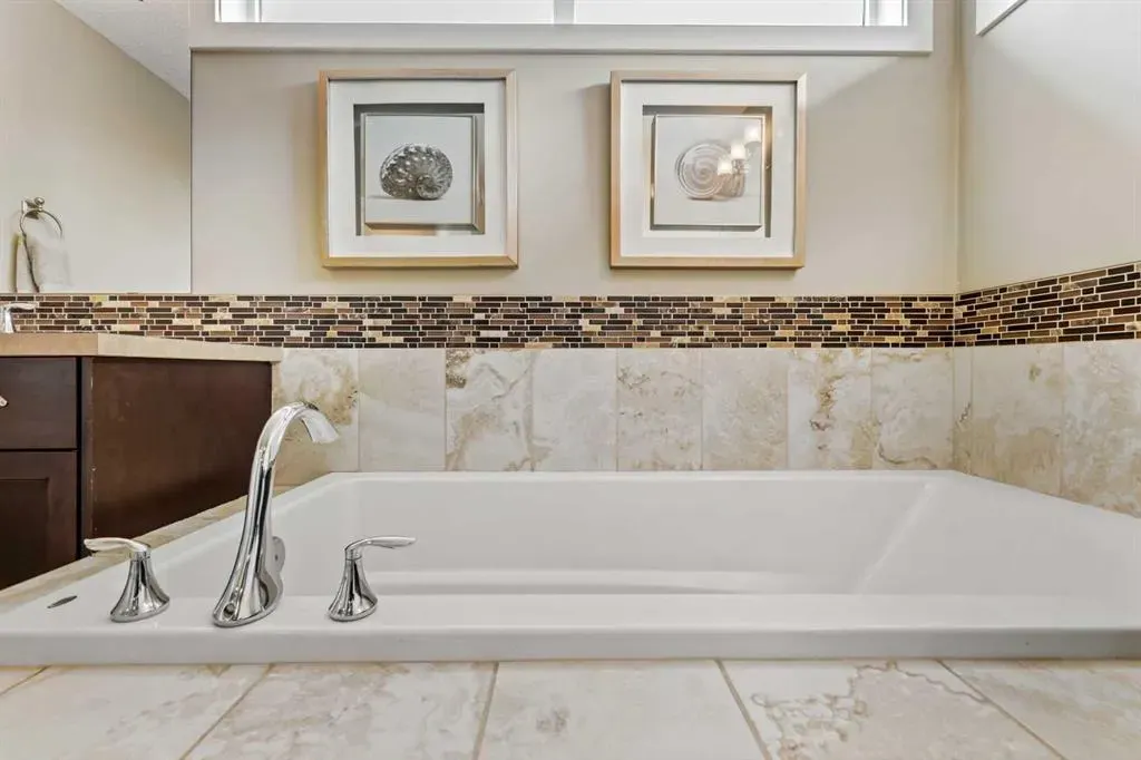 160 Chaparral Valley View SE