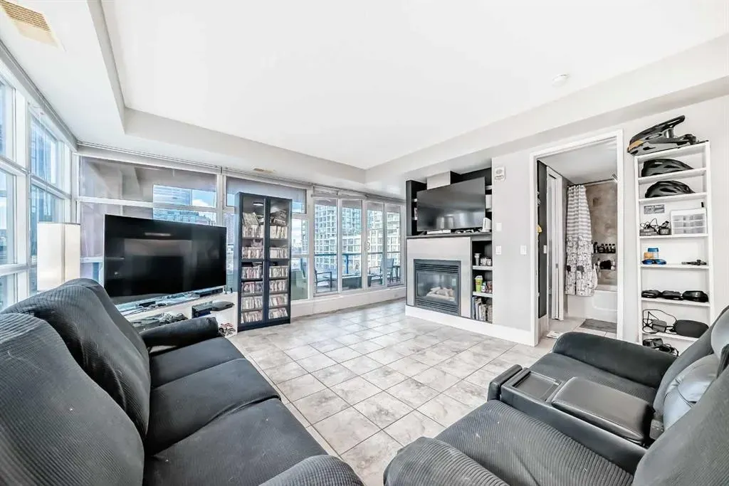 205 Riverfront Avenue SW, #509