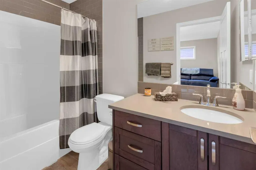 84 Fireside Crescent