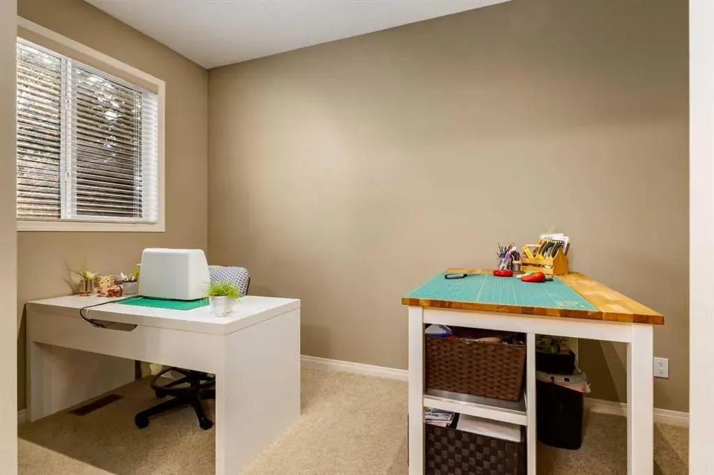 11756 Valley Ridge Boulevard NW