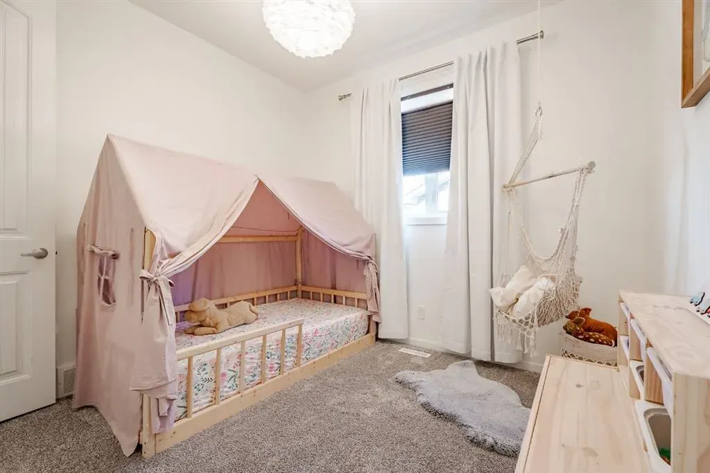 55 Legacy Woods Bay SE