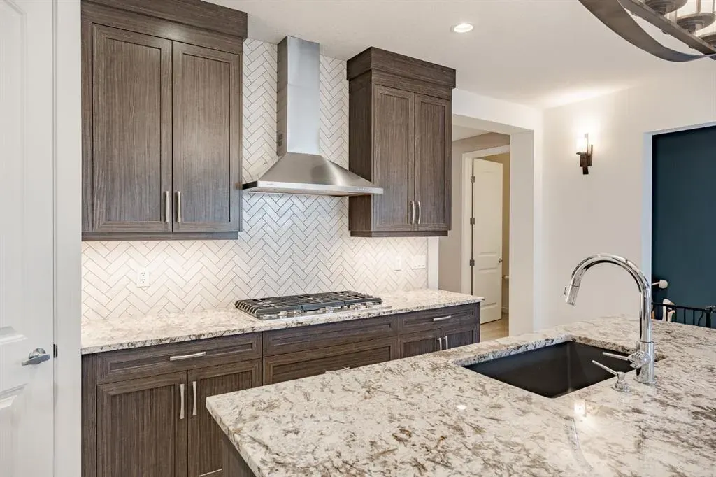 55 Legacy Woods Bay SE