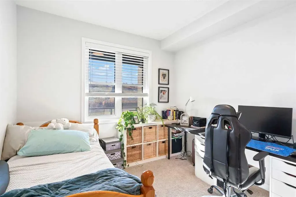 80 Greenbriar Place NW, #2204