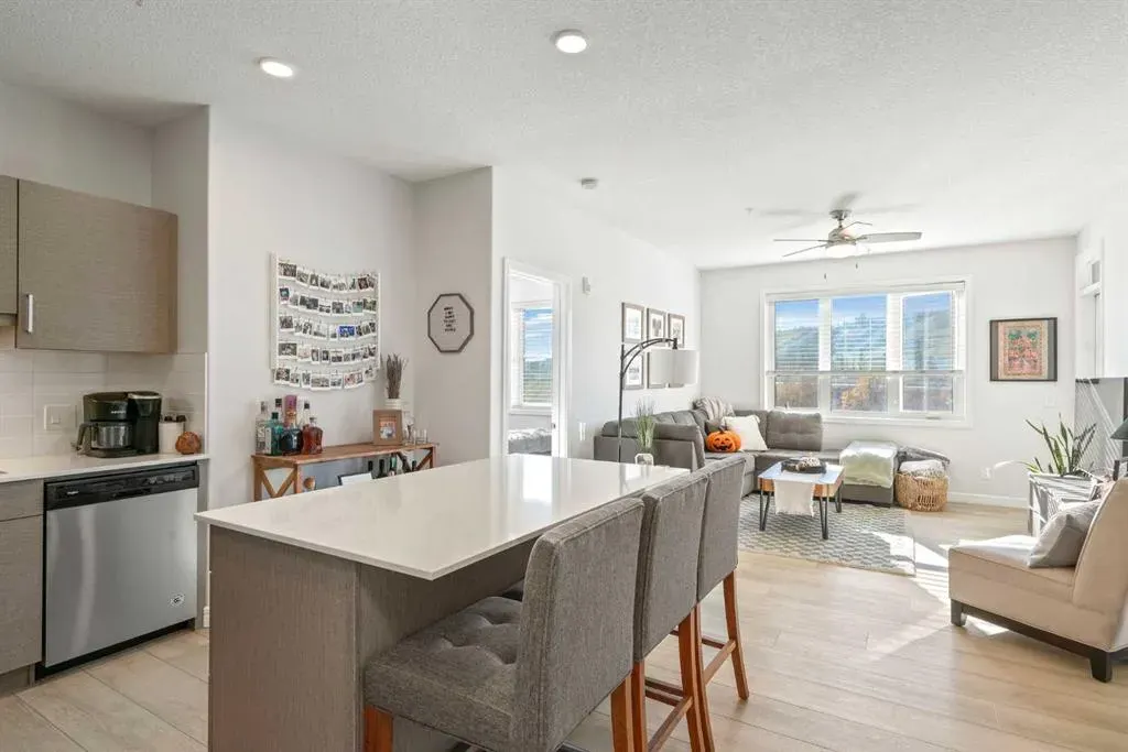 80 Greenbriar Place NW, #2204