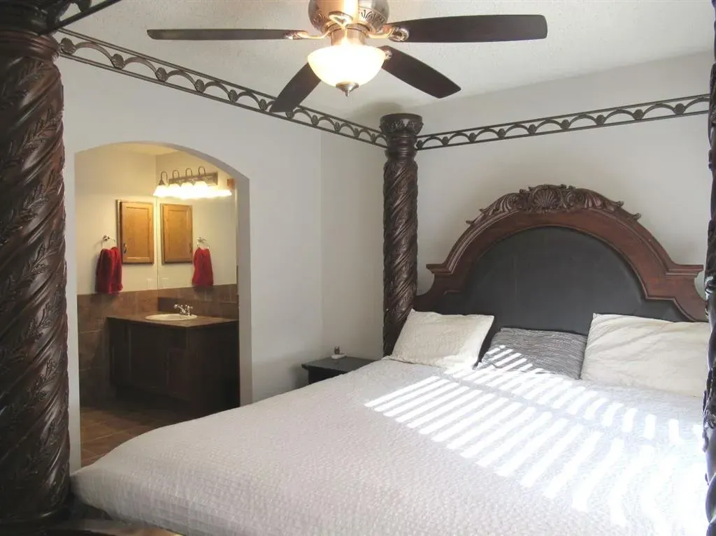 105 Cimarron Park Circle