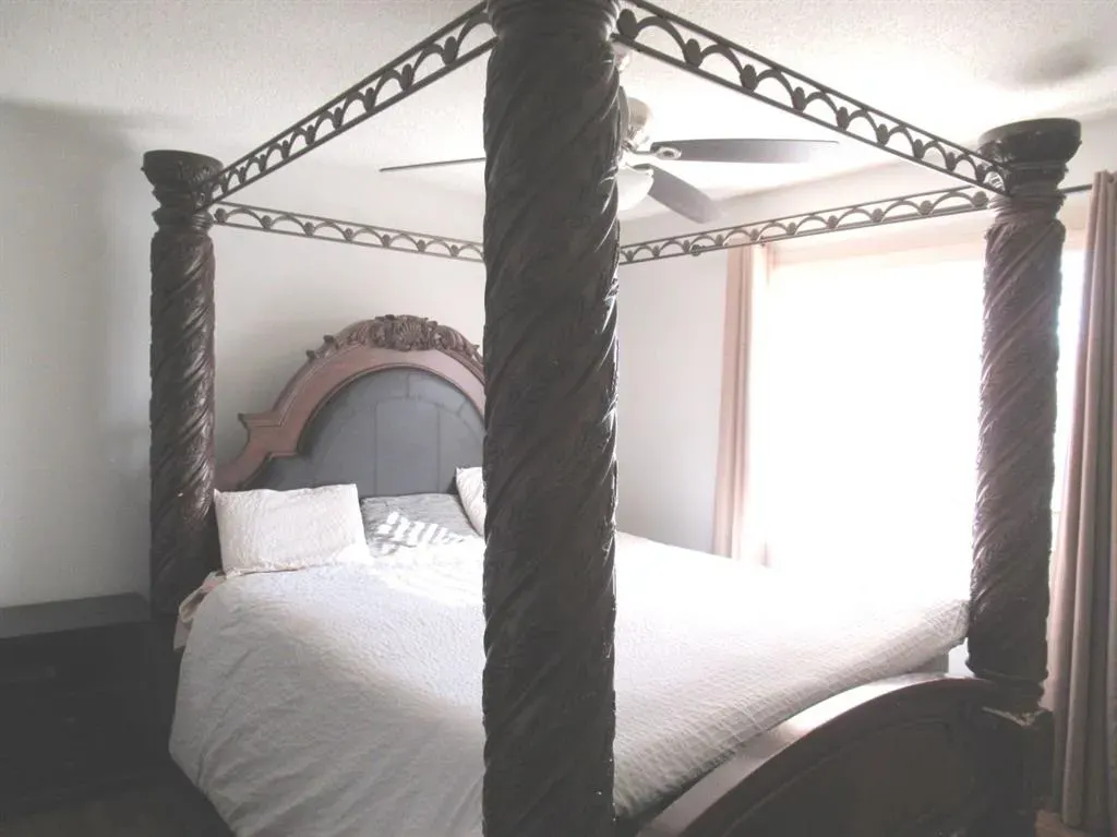 105 Cimarron Park Circle