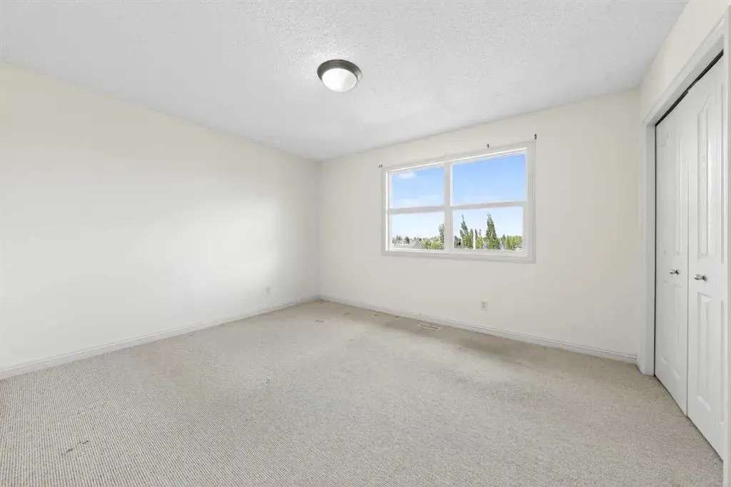 320 Everbrook Way SW