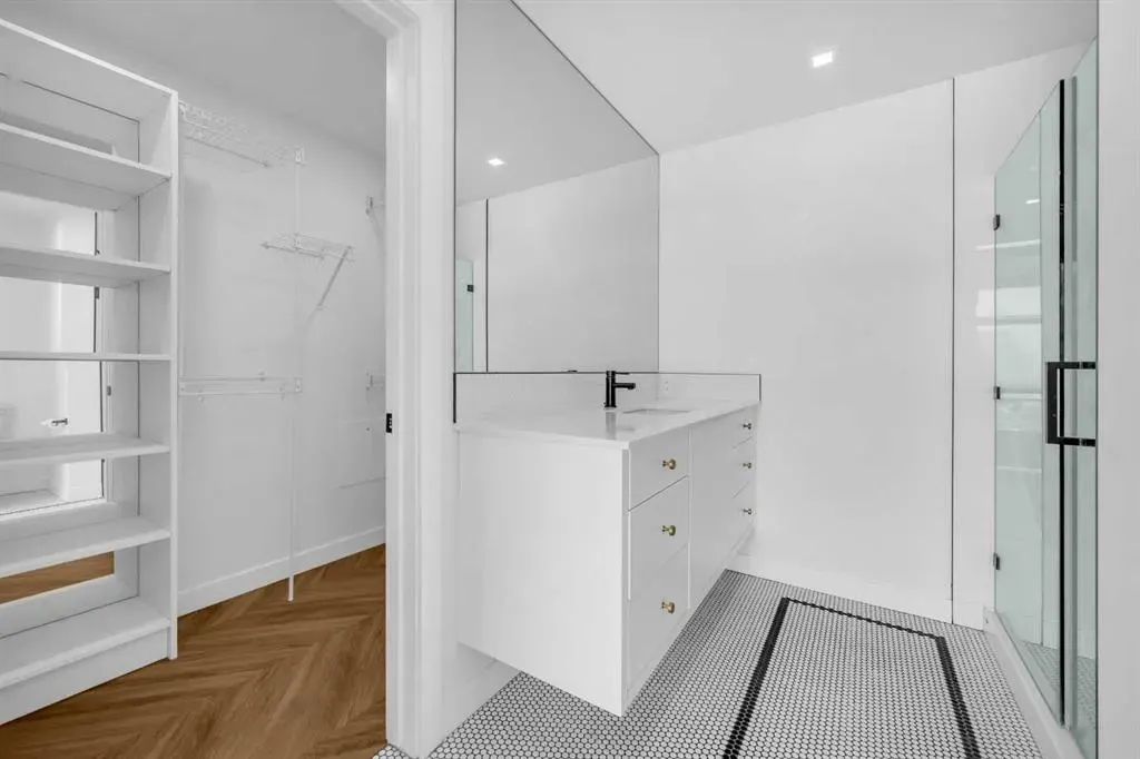 8505 Broadcast Avenue SW, #713