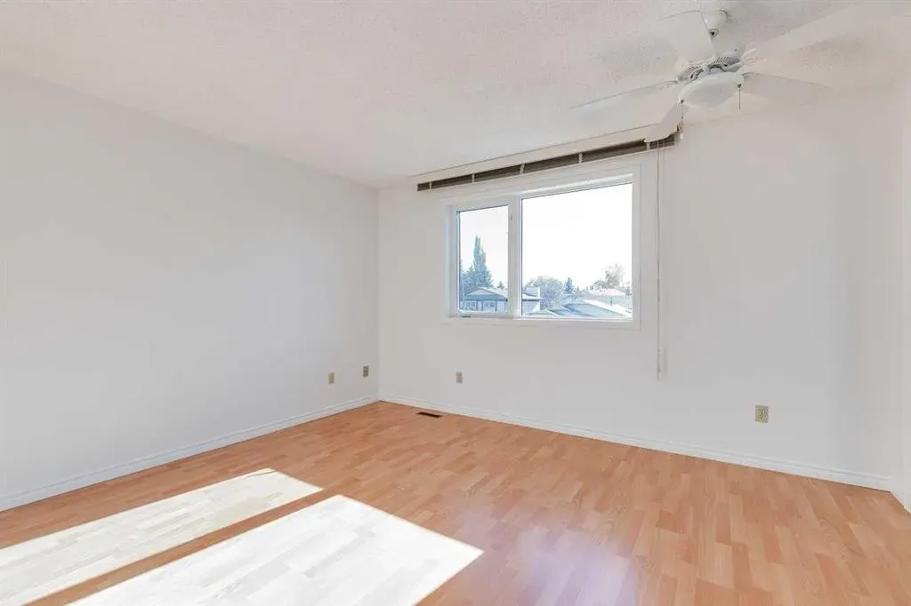 76 Woodstock Road SW