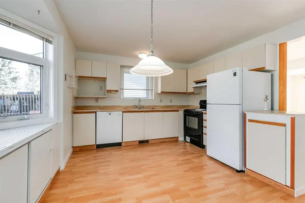 76 Woodstock Road SW