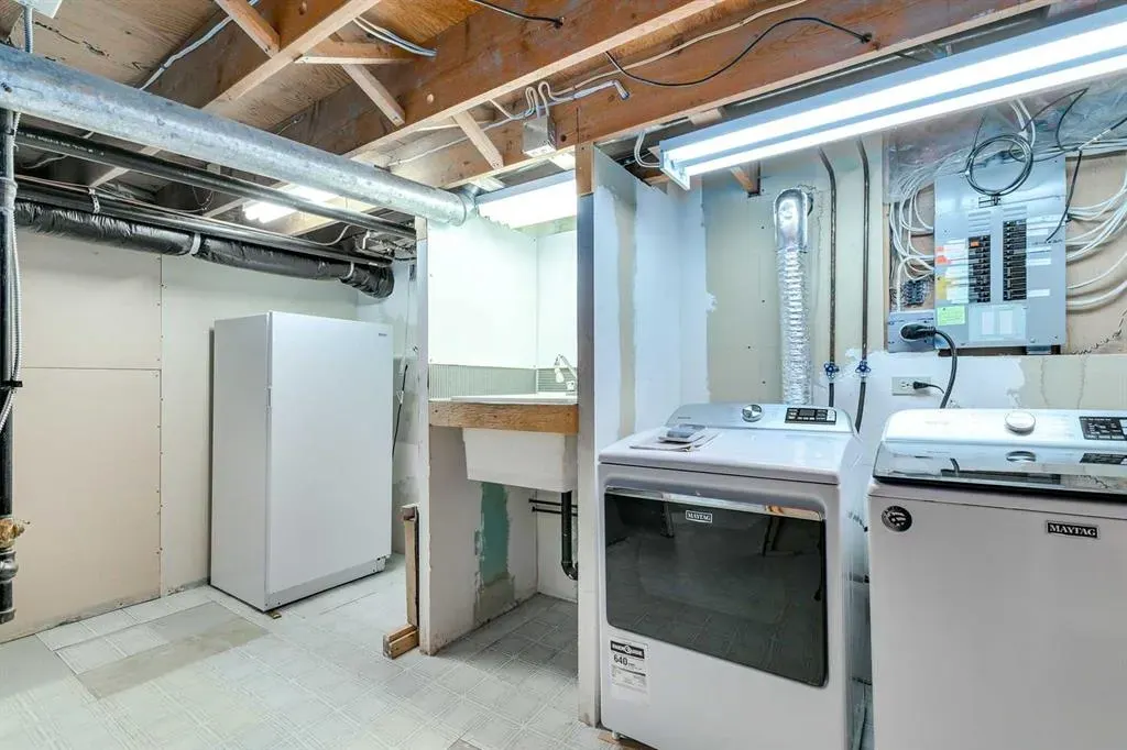 76 Woodstock Road SW