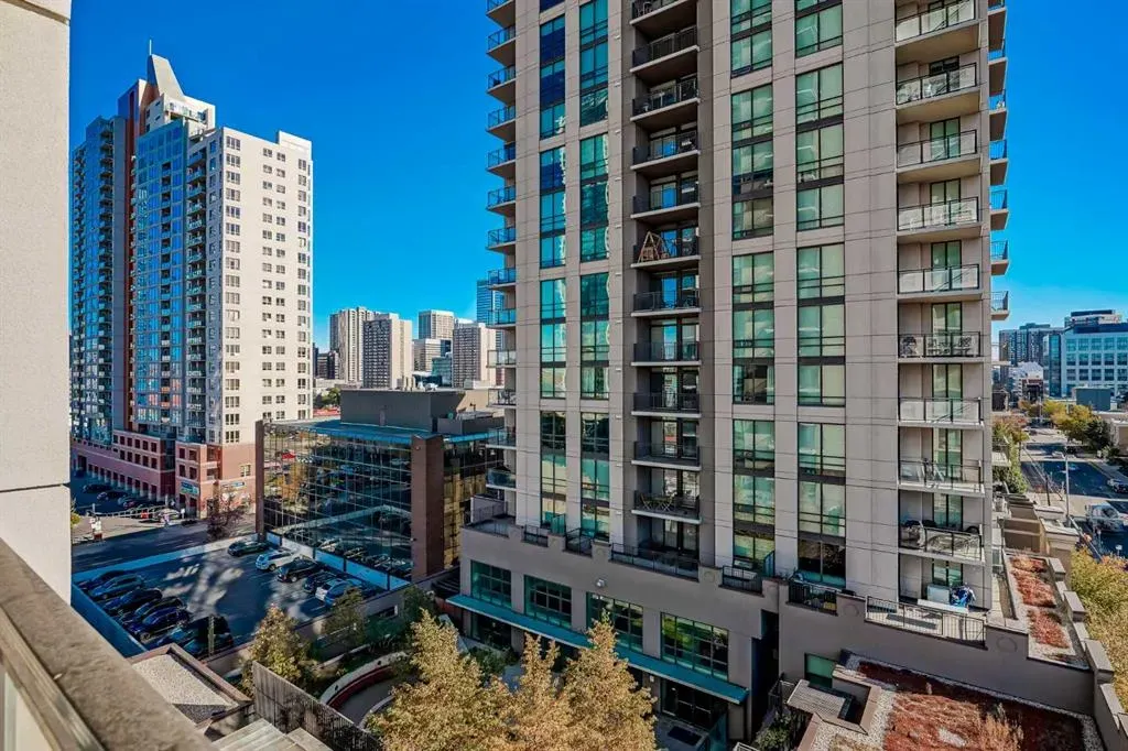 1118 12 Avenue SW, #706