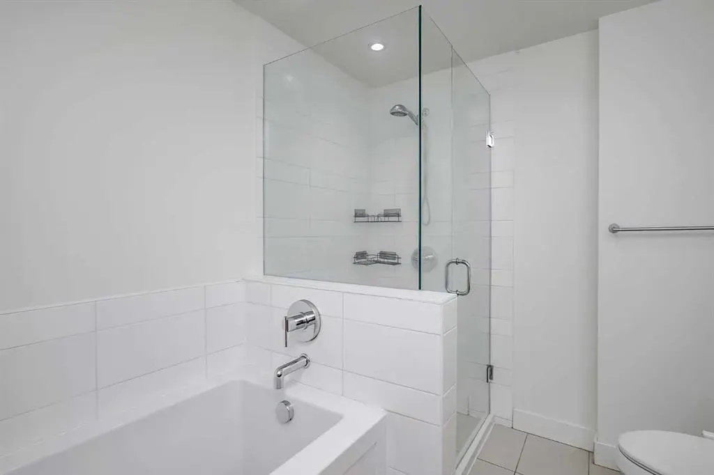 1118 12 Avenue SW, #706