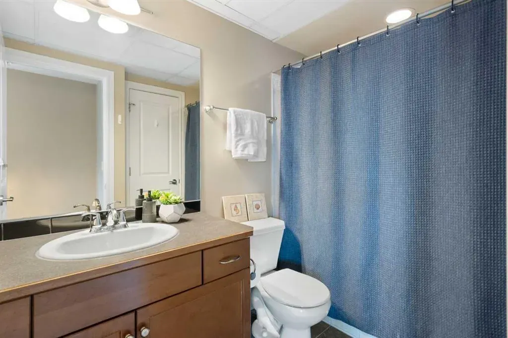 920 5 Avenue SW, #1806