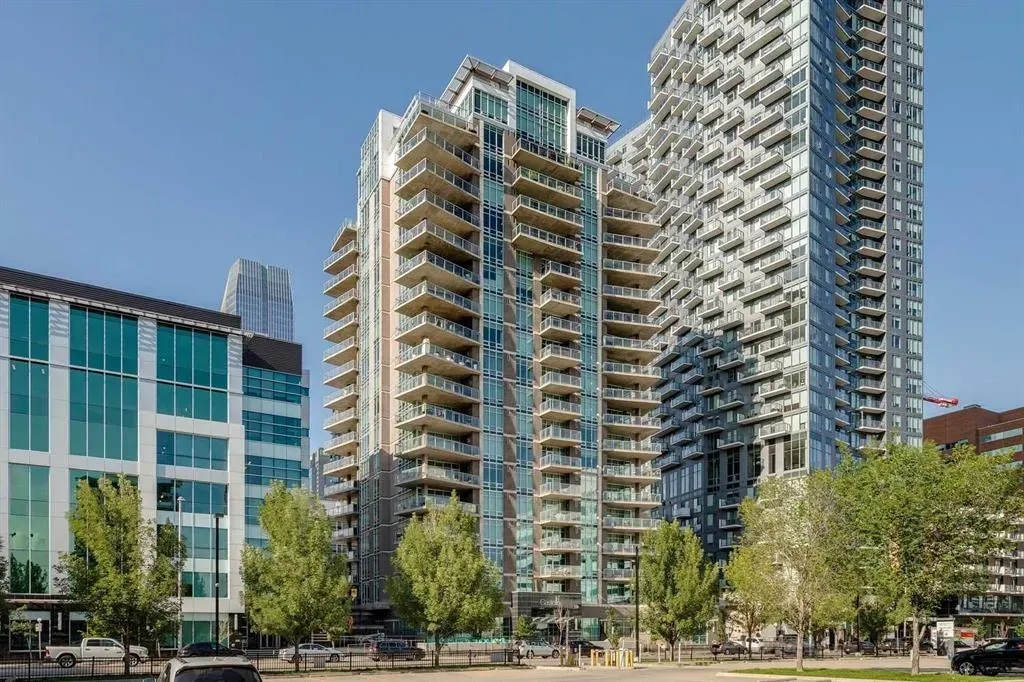 530 12 Avenue SW, #802