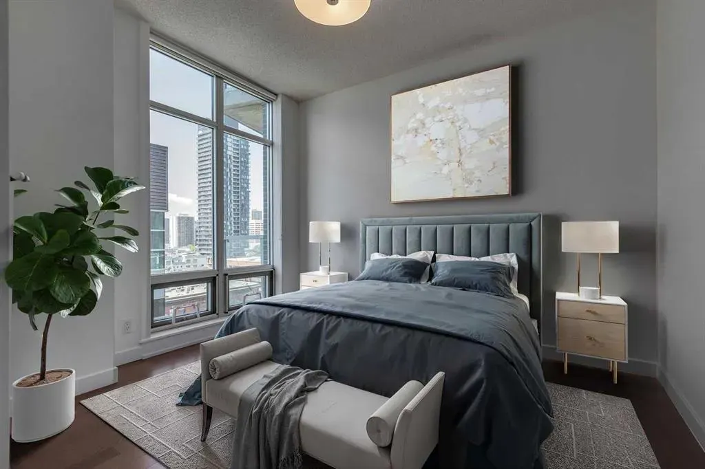 530 12 Avenue SW, #802