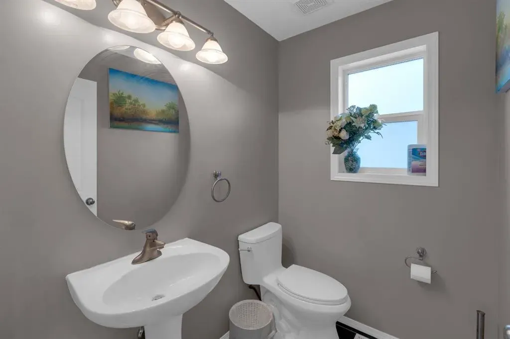 186 Everglen Rise SW