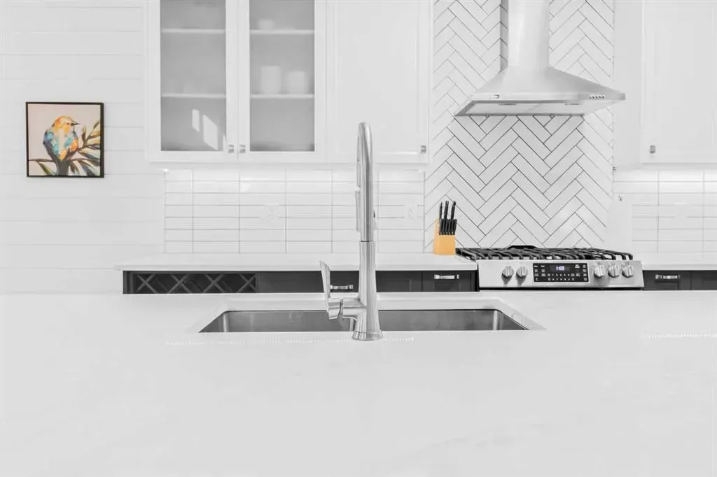 811 Boulder Creek Drive SE