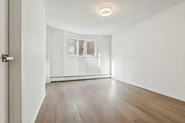 1311 15 Avenue SW, #502