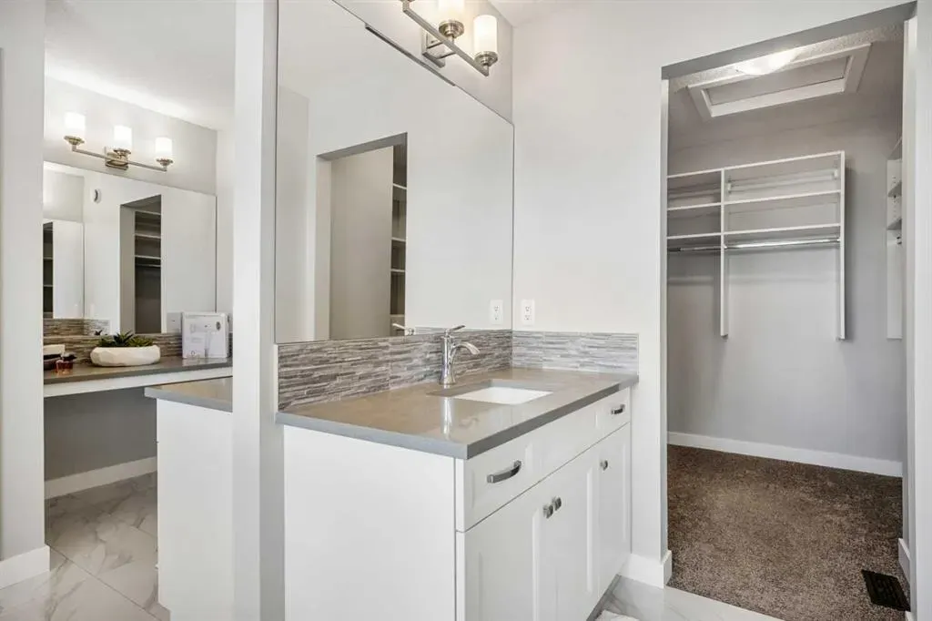 212 Magnolia Heath SE