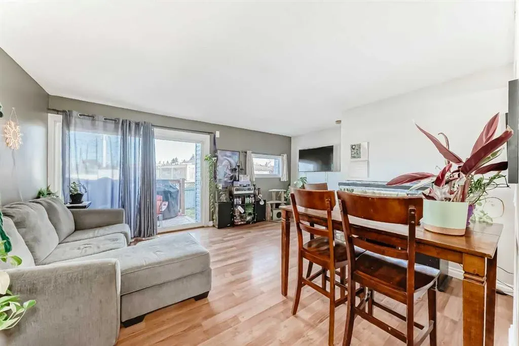 131 Templehill Drive NE, #17