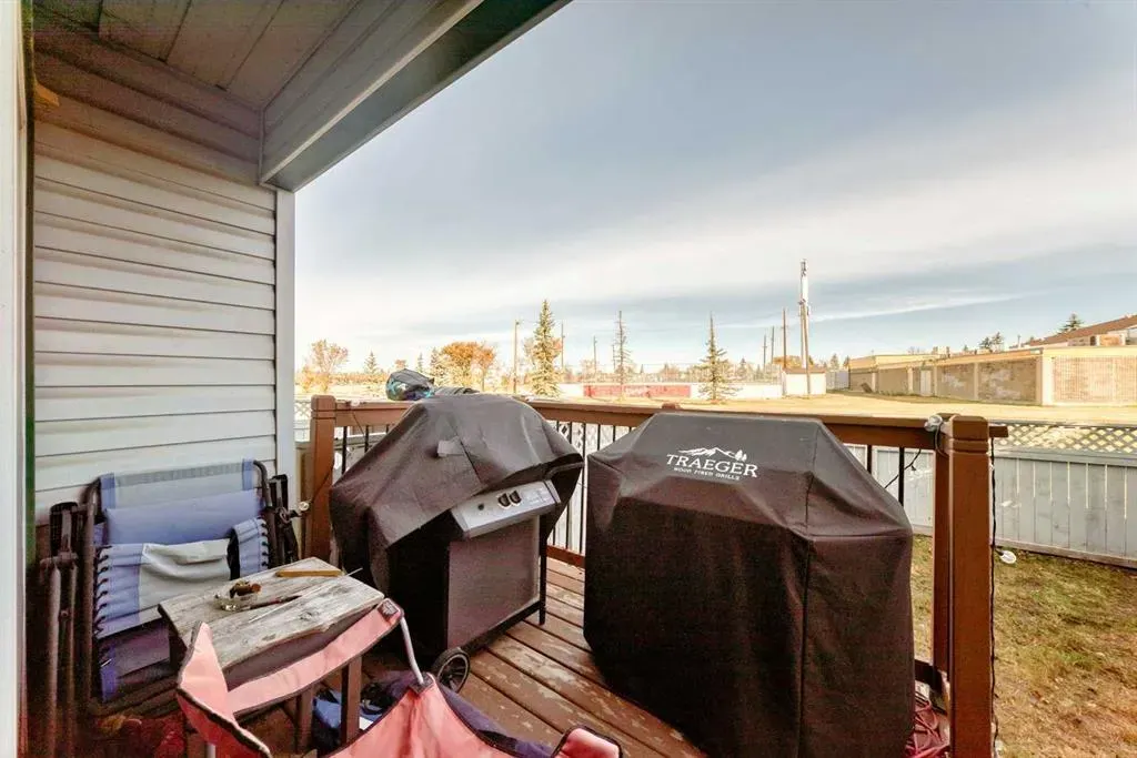 131 Templehill Drive NE, #17