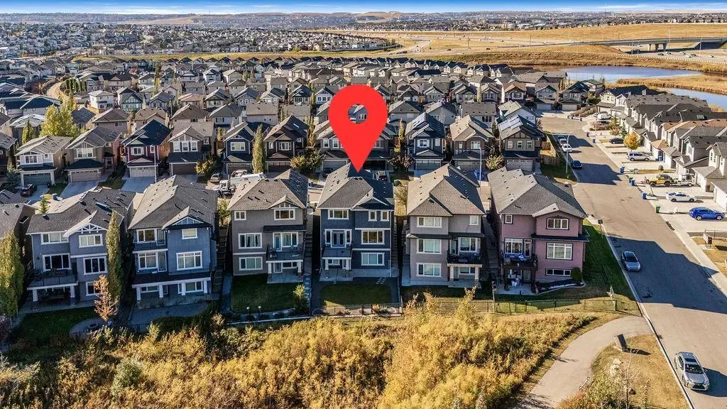 82 Panton View NW