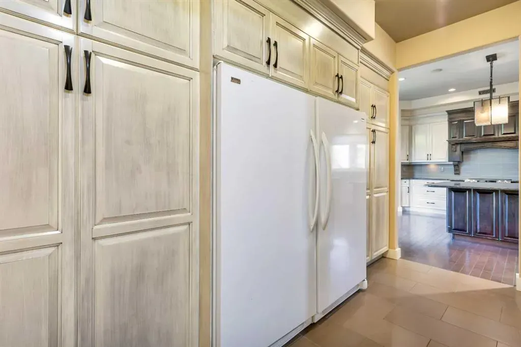 2210B Township Road 392