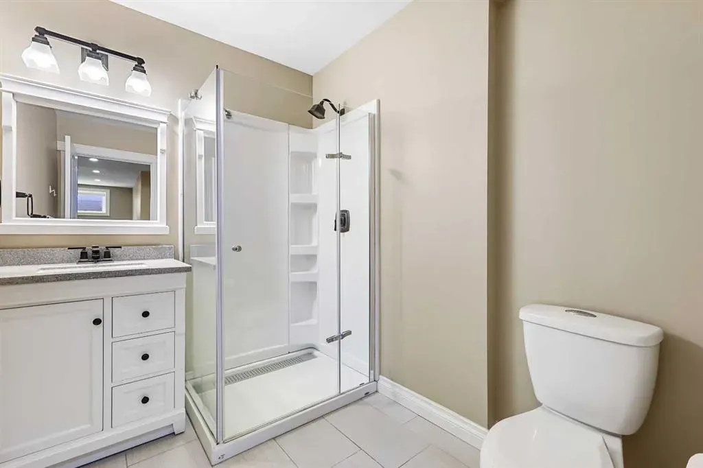 753 Fairways Green NW