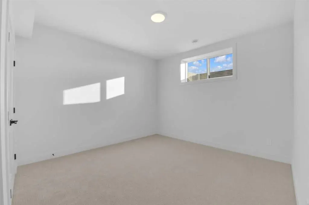 59 Everson Close