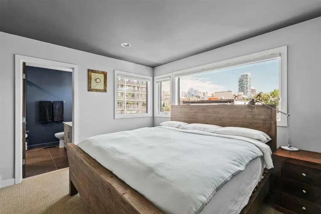 1720 12 Street SW, #105