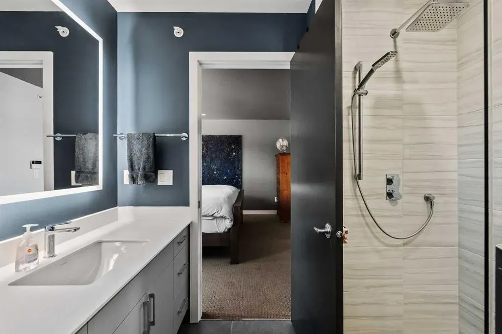 1720 12 Street SW, #105