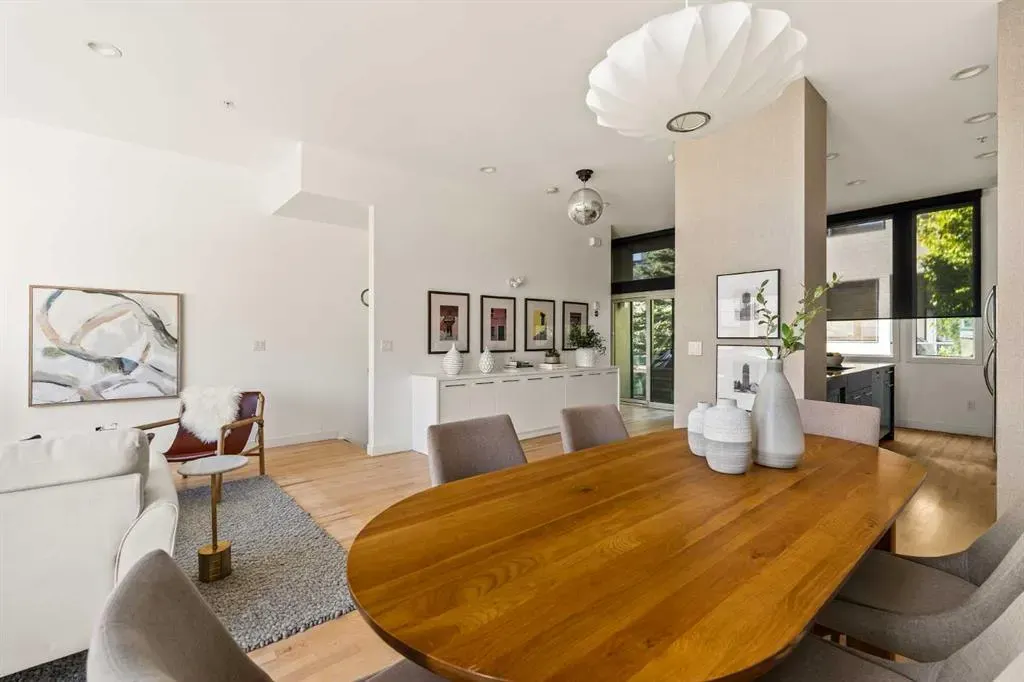 1720 12 Street SW, #105