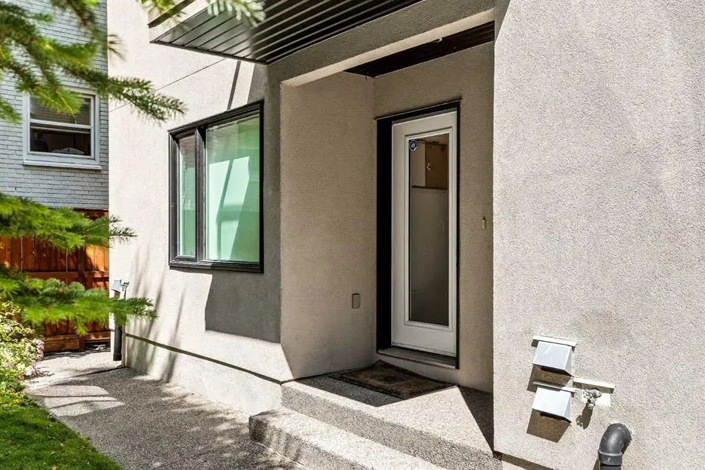 1720 12 Street SW, #105