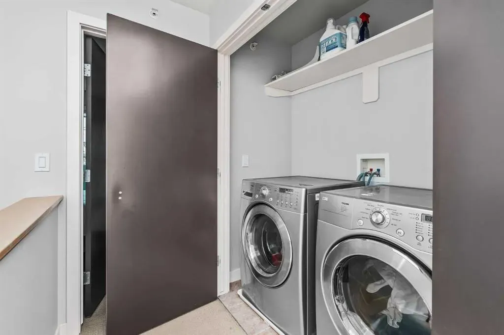 1720 12 Street SW, #105