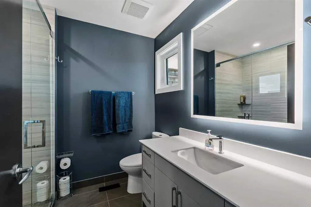 1720 12 Street SW, #105