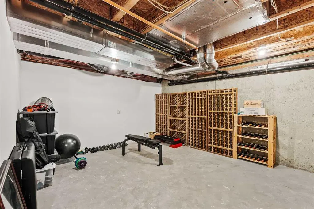 1720 12 Street SW, #105