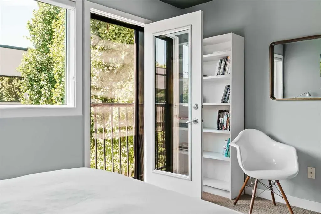 1720 12 Street SW, #105