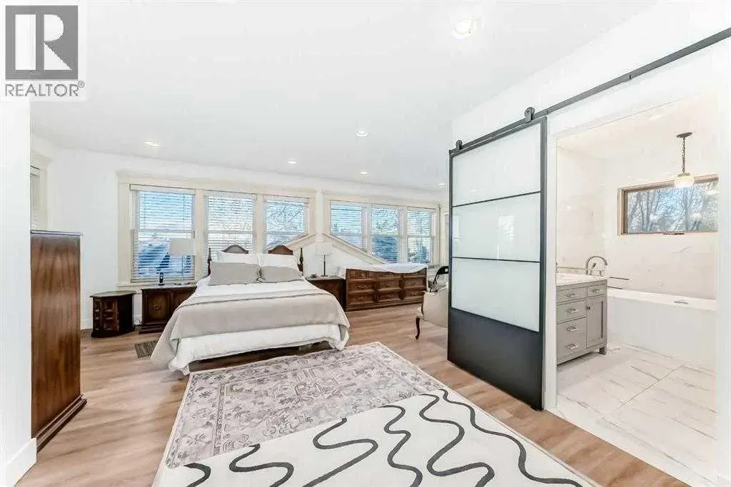 342 SUPERIOR Avenue SW