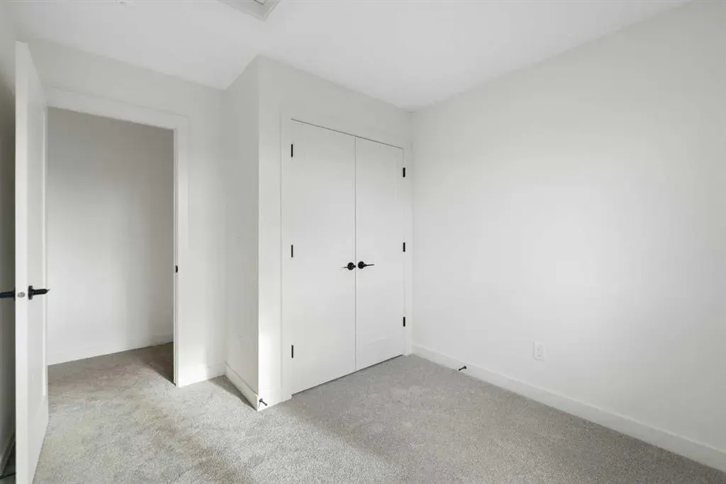 215 Belvedere Avenue SE