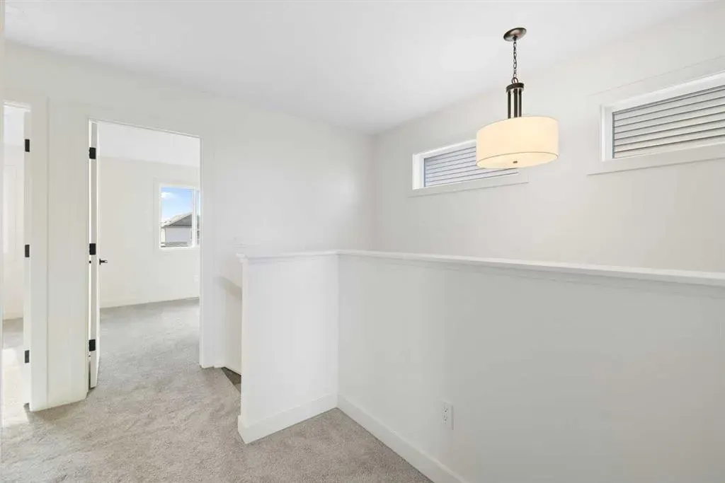 215 Belvedere Avenue SE