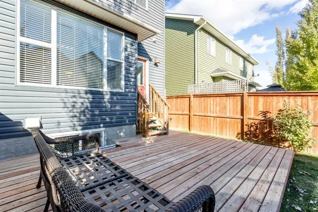 1823 Baywater Drive SW