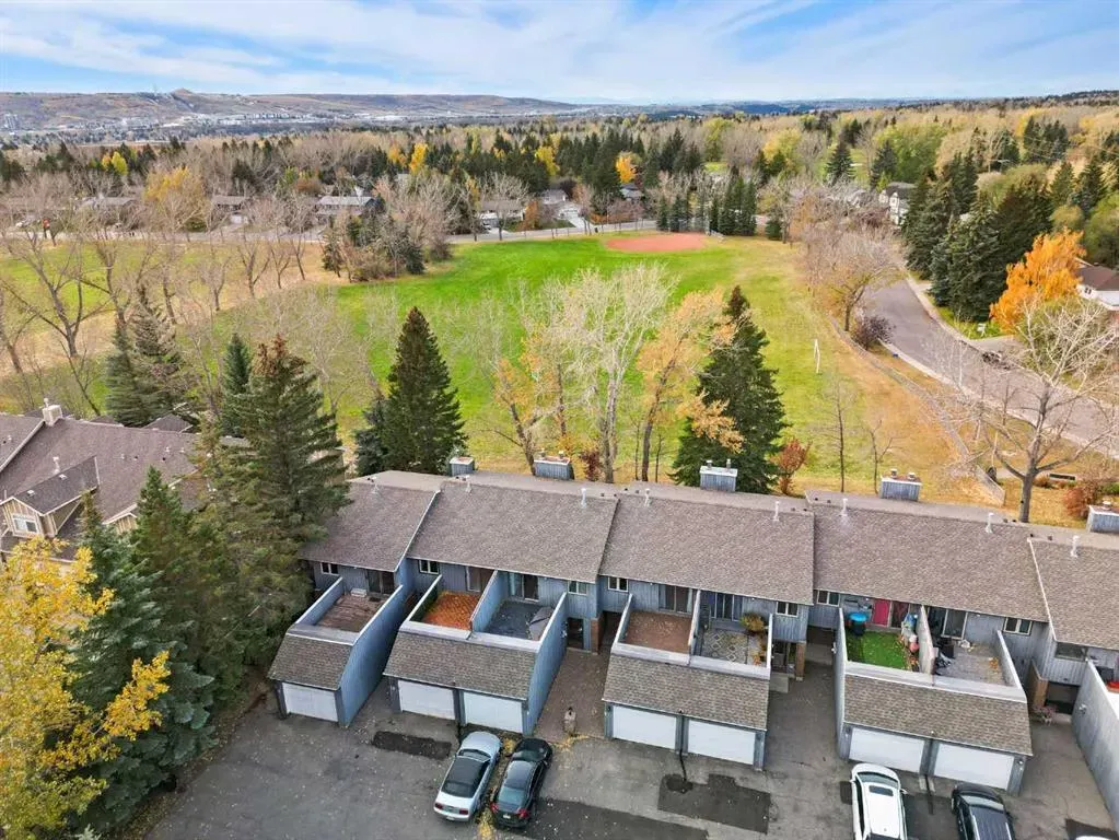 803 Varsity Estates Drive NW, #8