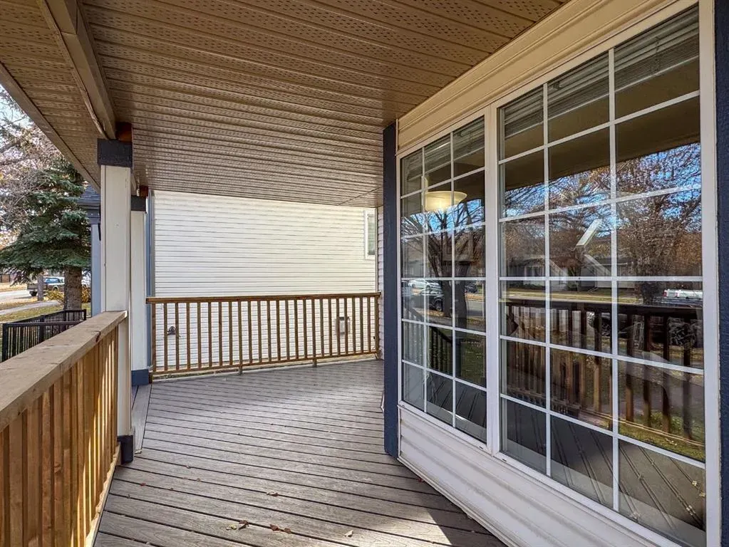 27 Hidden Valley Link NW