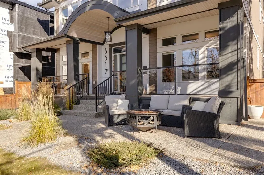 3312 Caribou Drive NW