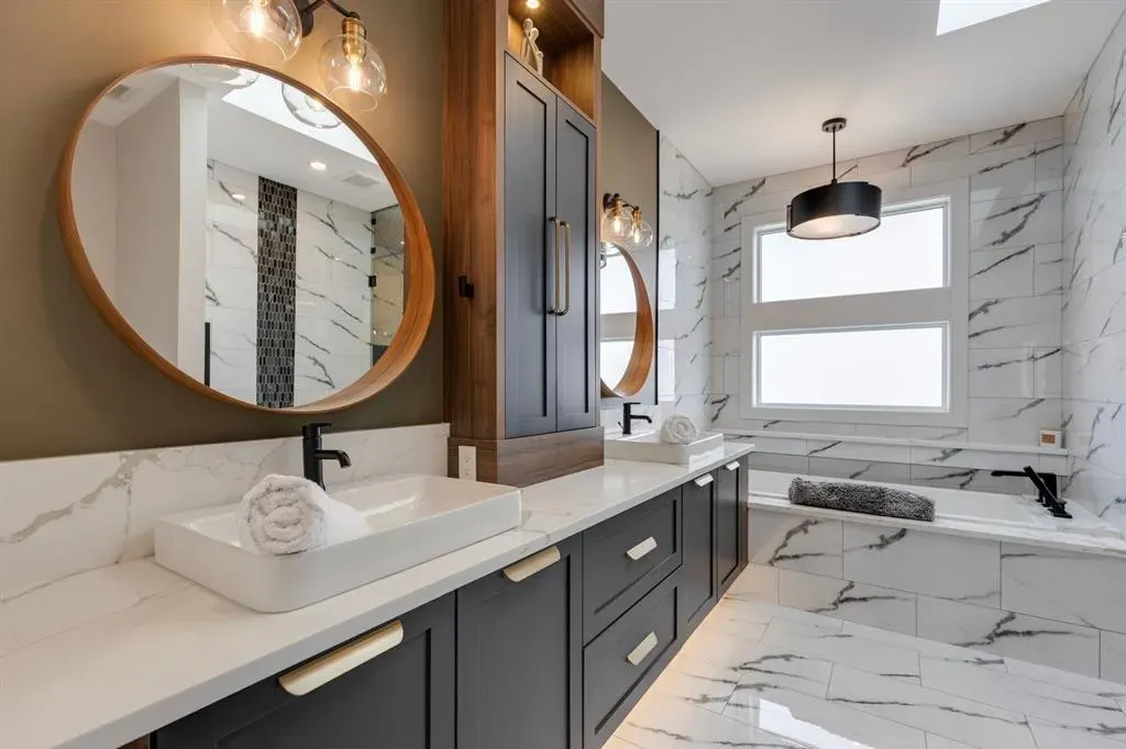 3312 Caribou Drive NW